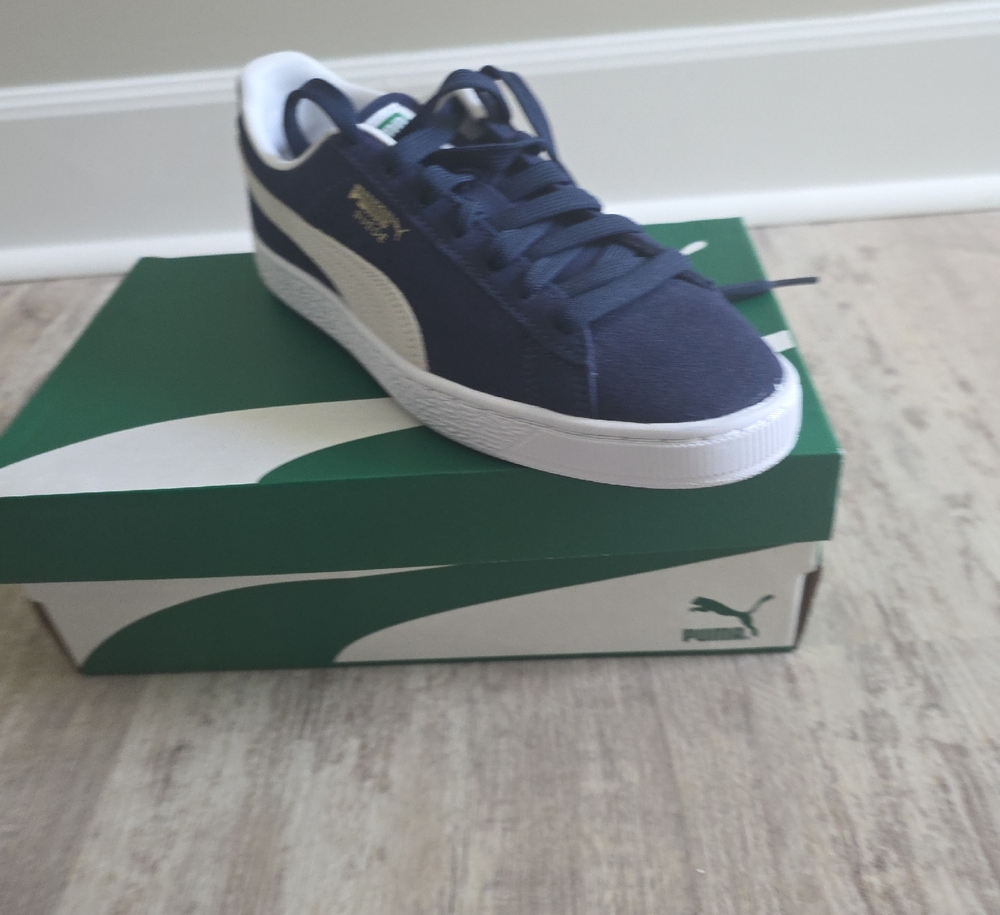 Puma Men’s Suede Sneaker in Navy and White